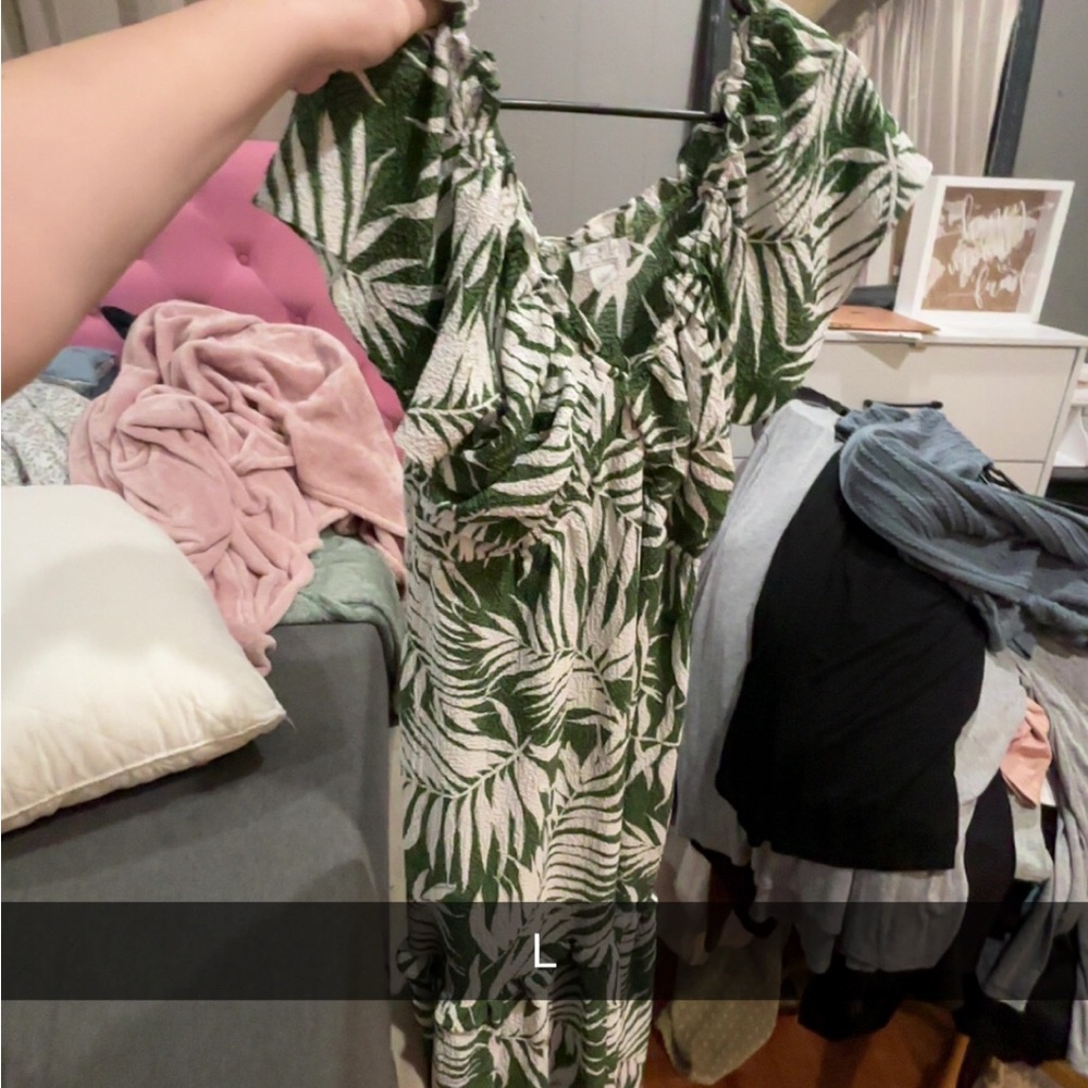 Green and White Leaf Print Dress